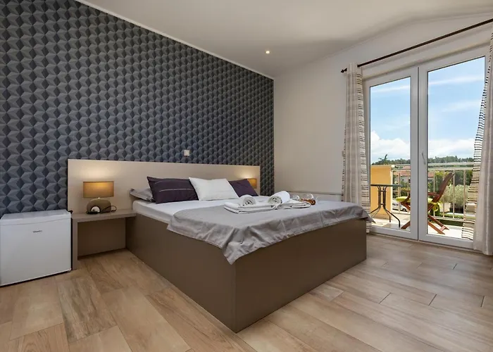 Oasa 1 Bed and Breakfast