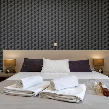 Oasa 1 לינה וארוחת בוקר