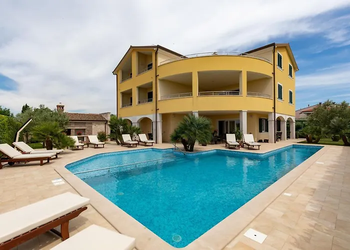 Couette-café Oasa 1 5*