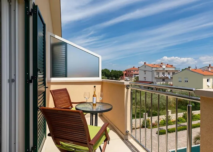 Oda ve Kahvaltı Oasa 1